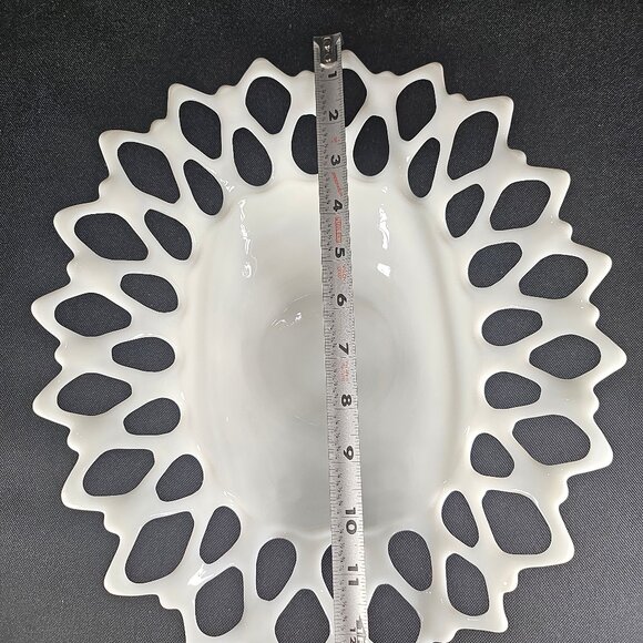 MCM Stunning Westmoreland Doric Open Lace Edge Milk Glass Oval Bowl/Fruit Bowl - Picture 9 of 11
